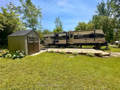 7489 Sideraod 5 E H 15, Wellington North, On N0g 2l0