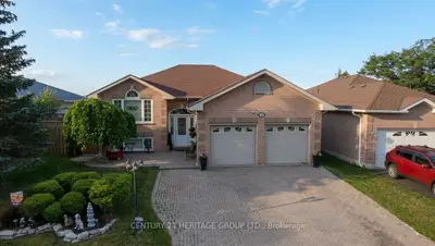 16 Eakins Crescent, Kawartha Lakes, On K9v 6h8