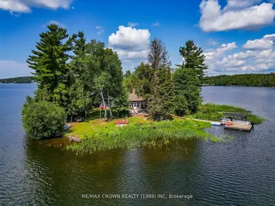 71 Northwoods Drive C Island, East Ferris, On P0h 1k0