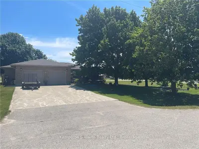 1a Crawford Street, Ashfield-colborne-wawanosh, On N0g 2w0