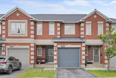 Att/Row/Townhouse in Orleans - Cumberland and Area
