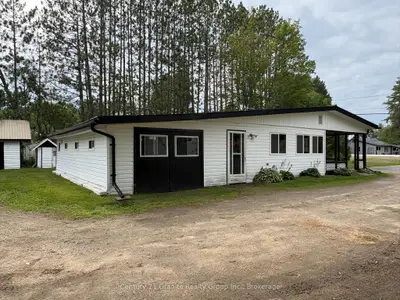 25217 Highway 60, South Algonquin, On, K0j 2c0