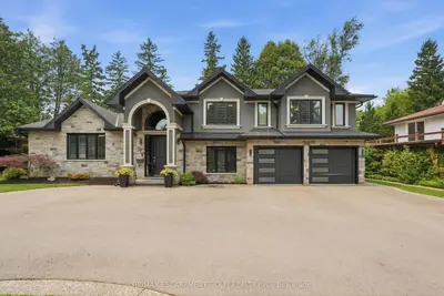 332 Woodworth Drive W, Hamilton, On L9g 2n1