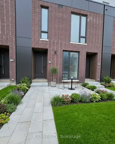 Condo Townhouse in St. Catharines