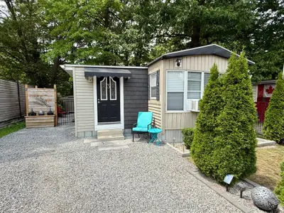 2600 Montrose Road 3, Niagara Falls, On L2e 6s4