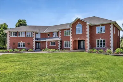 141 Kerry Hill Crescent, Constance Bay - Dunrobin - Kilmaurs - Woodlawn, On K0a 1t0