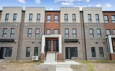 Condo Townhouse in Hamilton