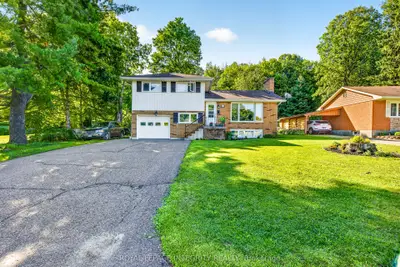 241 WADE Avenue, Renfrew, ON K7V 2N5