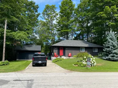 1264 Sauble Falls Road, South Bruce Peninsula, On N0h 2g0