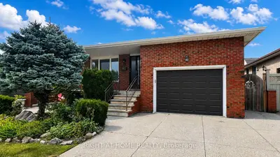 Detached in Hamilton