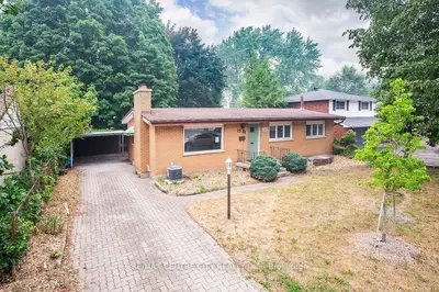 Detached in London East