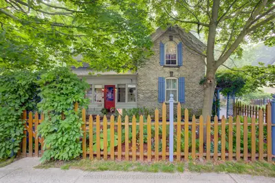 817 Olde Victoria Street, Kincardine, On N2z 2b4