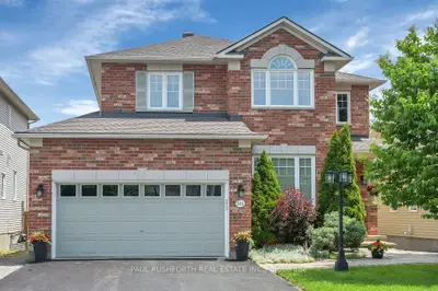Detached in Stittsville - Munster - Richmond
