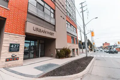 427 Aberdeen Avenue 102, Hamilton, On L8p 2s4