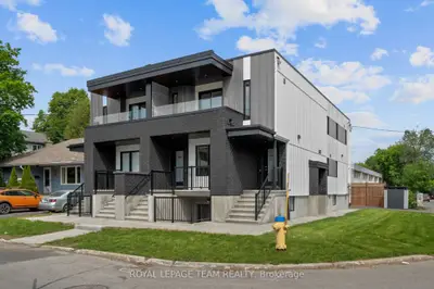 Multiplex in Carlington - Central Park