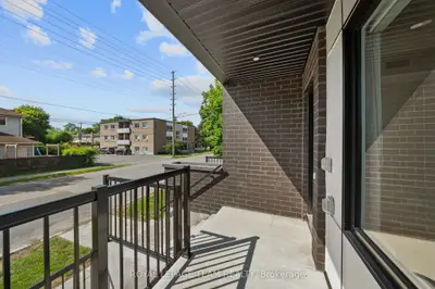 998 Hollington Street Main, Carlington - Central Park, On K1z 6k6