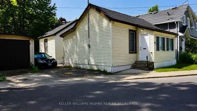 92 Elm Street, Kingston, On K7k 1n2