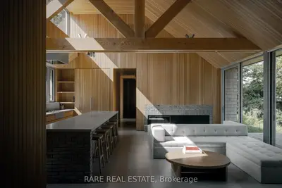 772 County Road 18 Road, Prince Edward County, On K0k 1p0