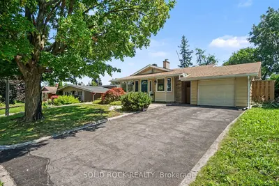 1838 Louisiana Avenue, Alta Vista And Area, On K1h 6v1