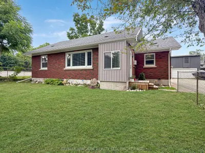 222 Ridgeway Road, Fort Erie, On L0s 1b0