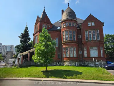 Multiplex in Hamilton