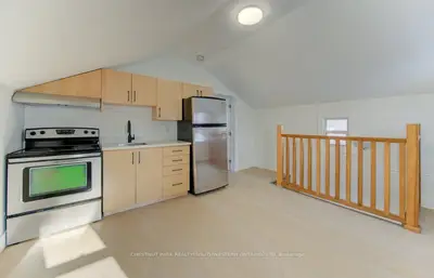 190 Lancaster Street E, Kitchener, On N2h 1n4