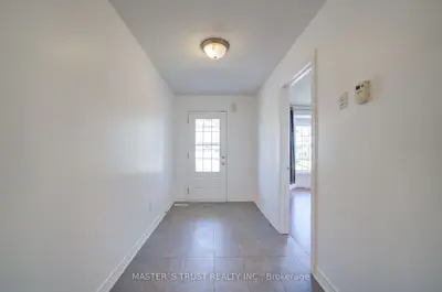 569 Grange Way, Peterborough, On K9h 7m9