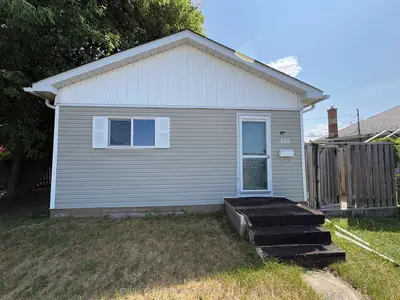 808 Portage Avenue, Fort Frances, On P9a 2a6