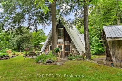 Detached in Madawaska Valley