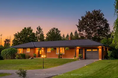 548 Bissview Avenue, Selwyn, On K9j 6x4