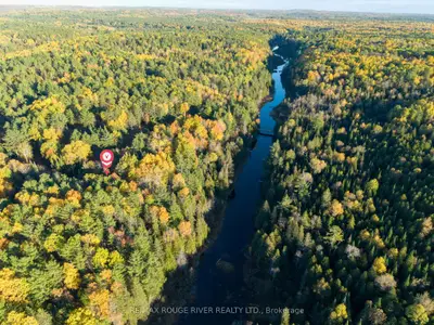 Detached in Bancroft