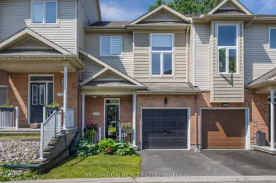 Att/Row/Townhouse in Orleans - Cumberland and Area