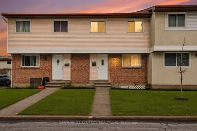 1239 Bowmount Street, Cyrville - Carson Grove - Pineview, On K1j 8t4