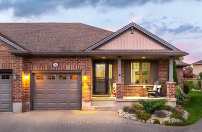 Semi-Detached in St. Thomas