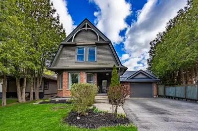 Detached in Tillsonburg