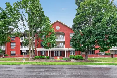 1099 Cadboro Road 214, Cyrville - Carson Grove - Pineview, On K1j 9k4