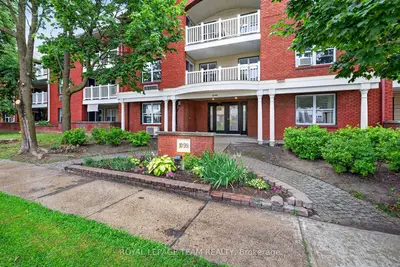 1099 Cadboro Road 214, Cyrville - Carson Grove - Pineview, On K1j 9k4