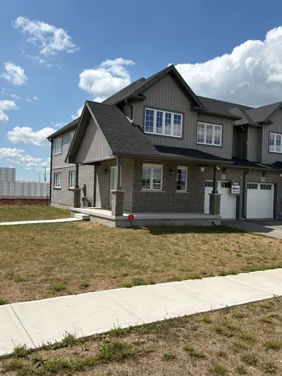 377 Kennington Way, London South, On N6l 0h4