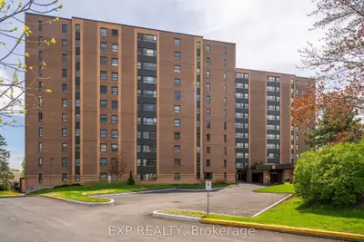 Condo Apartment in Cityview - Parkwoods Hills - Rideau Shore