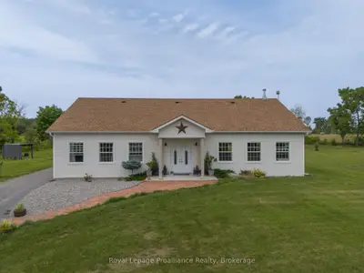 55 North Marysburgh Court, Prince Edward County, On K0k 2t0