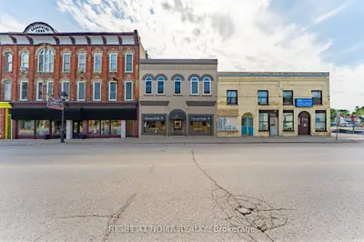 206 Main Street, North Middlesex, On N0m 2k0