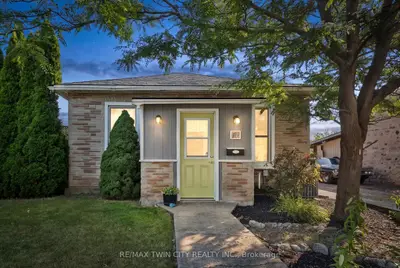 Detached in Cambridge