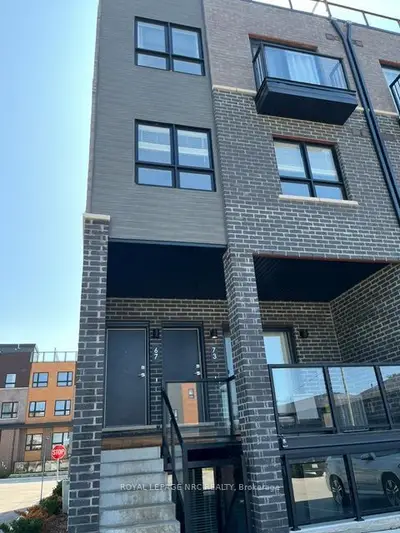 Condo Townhouse in Niagara Falls