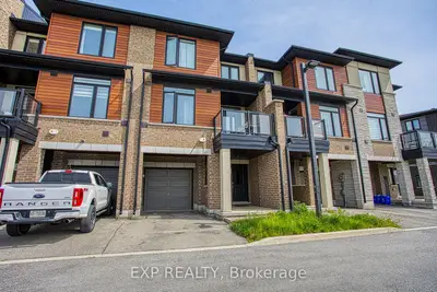 Att/Row/Townhouse in Hamilton