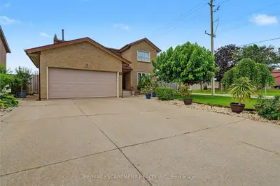 2 Cresthaven Drive, Hamilton, On L8e 4s4