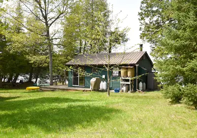 2102 Clyde Lake Lane, Lanark Highlands, On K0g 1k0
