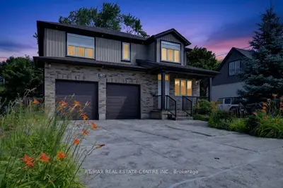 Detached in Waterloo