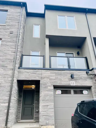 Att/Row/Townhouse in Hamilton