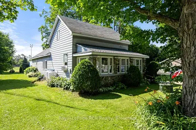 680210 30 Side Road, Chatsworth, On N0h 1r0