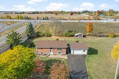 1059 Flynn Avenue, Carp - Dunrobin - Huntley - Fitzroy And Area, On K7s 3g7